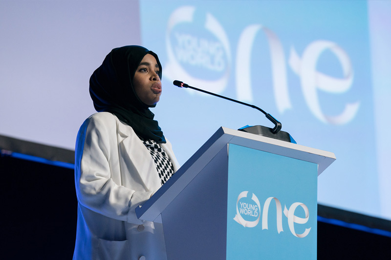 Rumaitha Al Busaidi talking at an OYW summit plenary