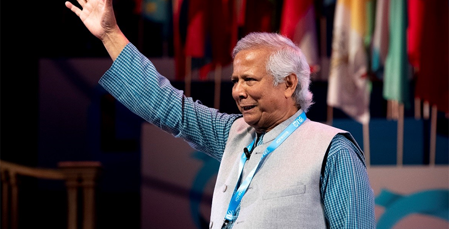 Muhammad Yunus (right)