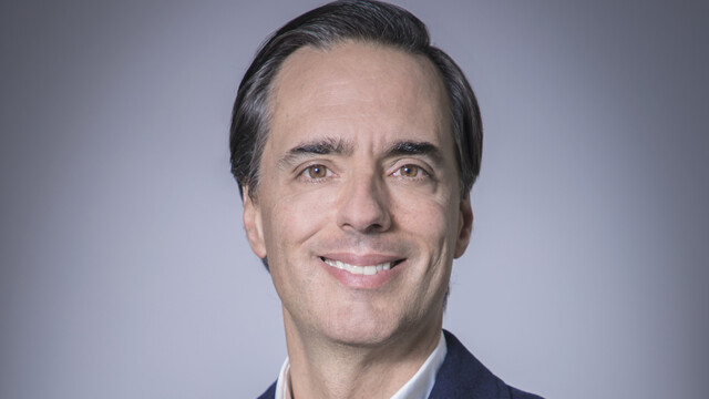 Alfonso Gómez Palacio headshot