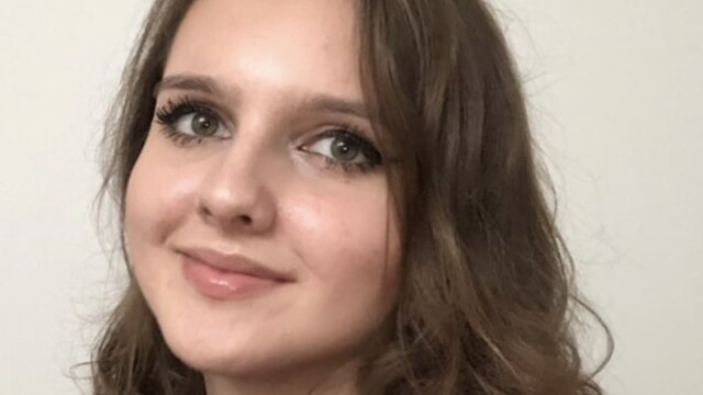 Adrianna Pinzariu headshot