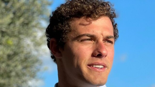 Headshot