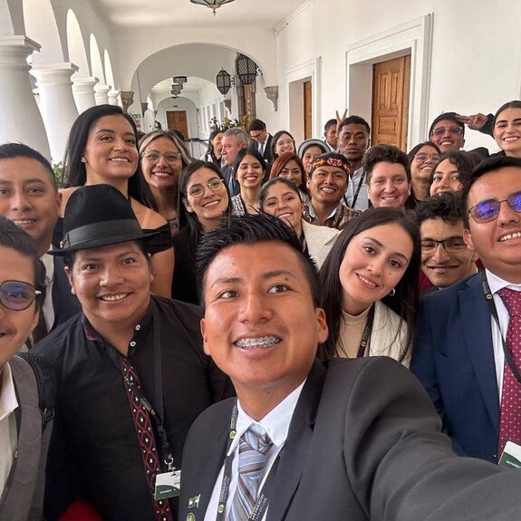 Group Photo of Youth United Ecuador Delegation