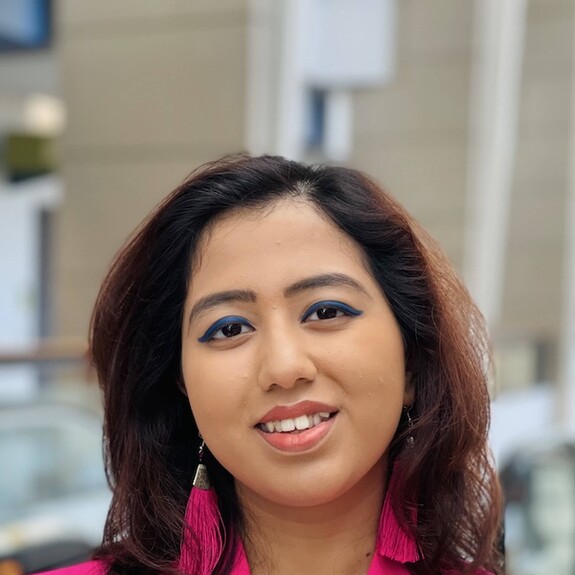 Kehkashan Basu portrait photo