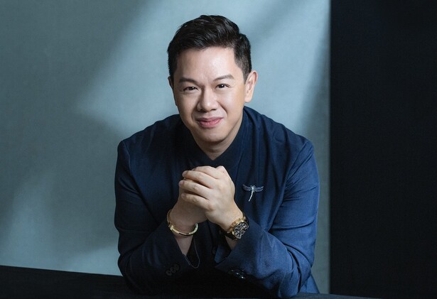 james chau headshot