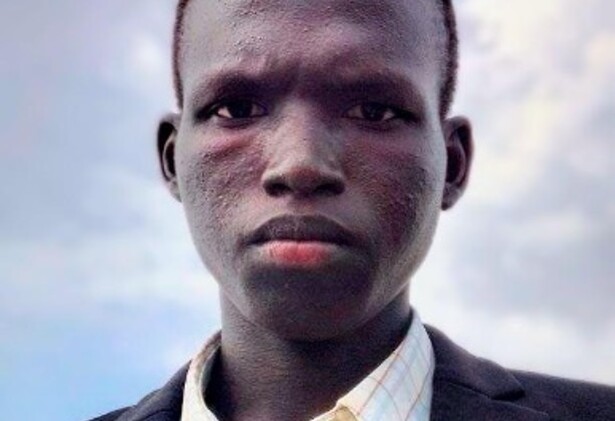 Mamuch Bey headshot