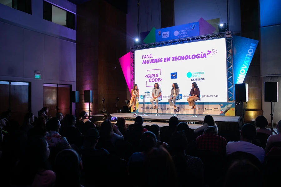 Liliana Franco's Girls Code