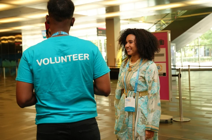 volunteer at the summit